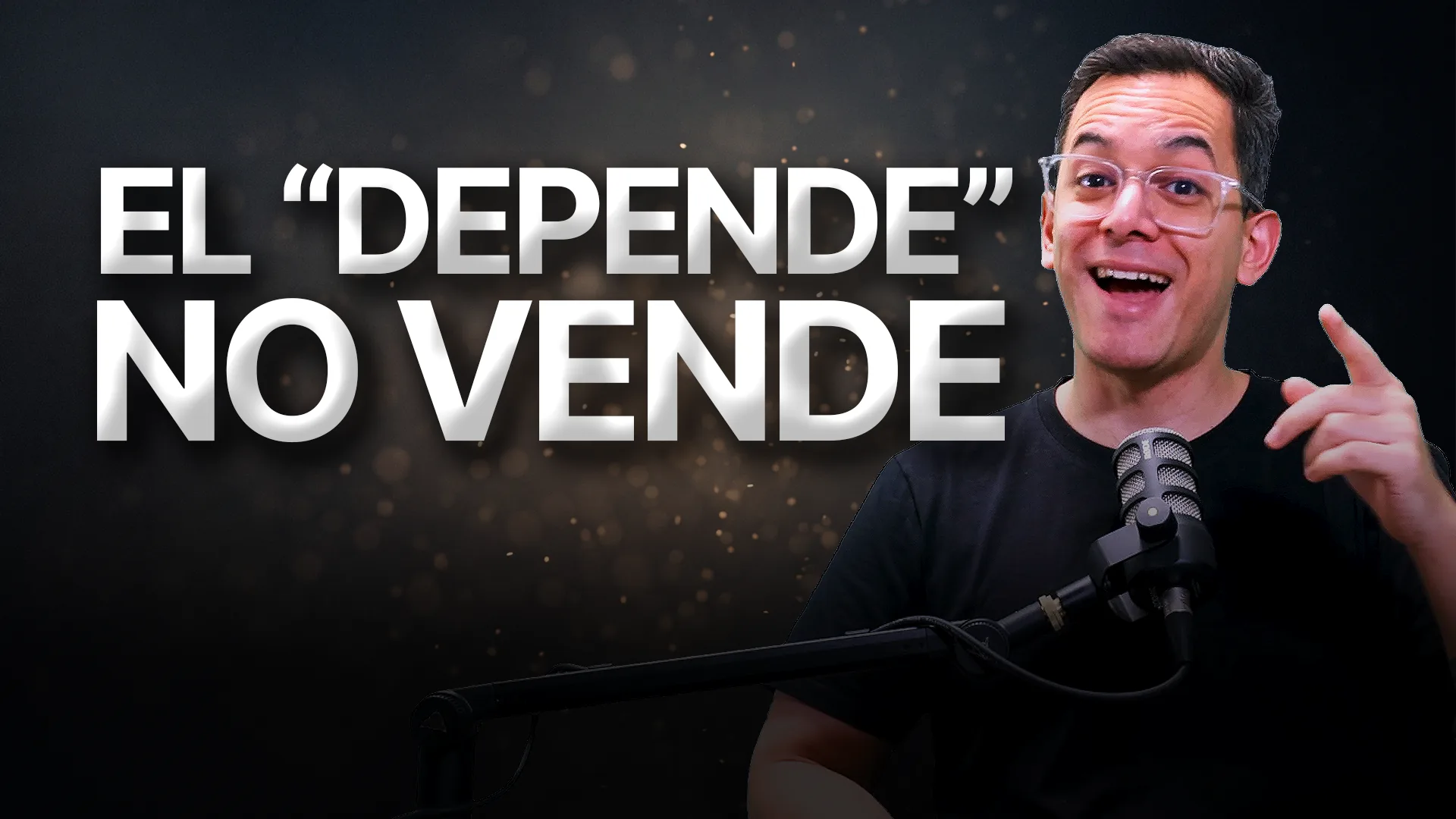 José Yuriar con un micrófono junto al texto "El depende no vende"